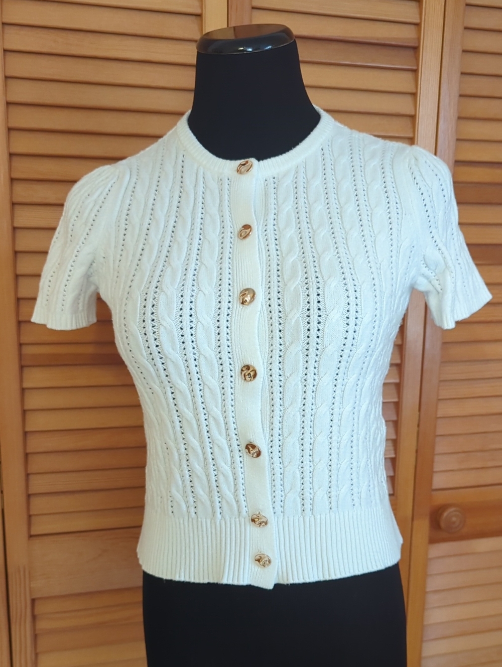 Ted Baker London Short Sleeve White Cardigan Sweater With Gold Buttons Cropped